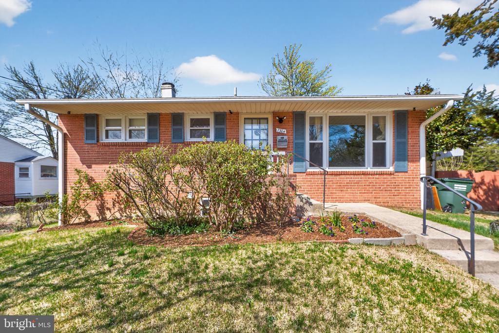 7304 FAIRCHILD DRIVE