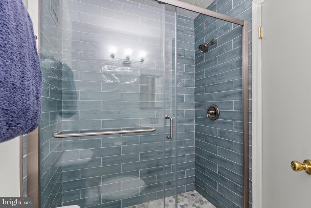10178 OAKTON TERRACE ROAD Unit: 178
