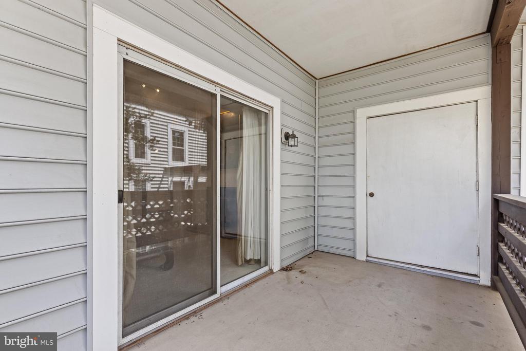 10178 OAKTON TERRACE ROAD Unit: 178