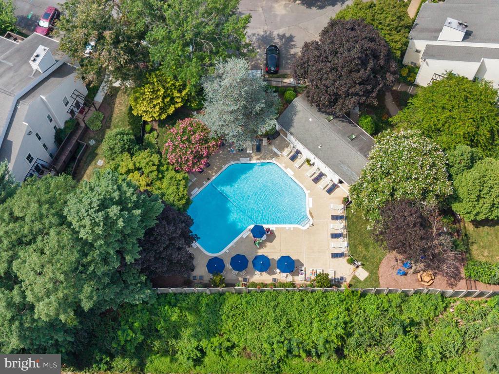 10178 OAKTON TERRACE ROAD Unit: 178