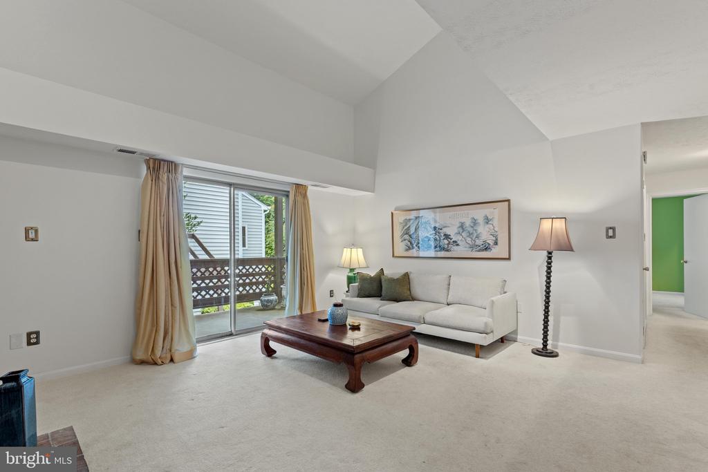 10178 OAKTON TERRACE ROAD Unit: 178