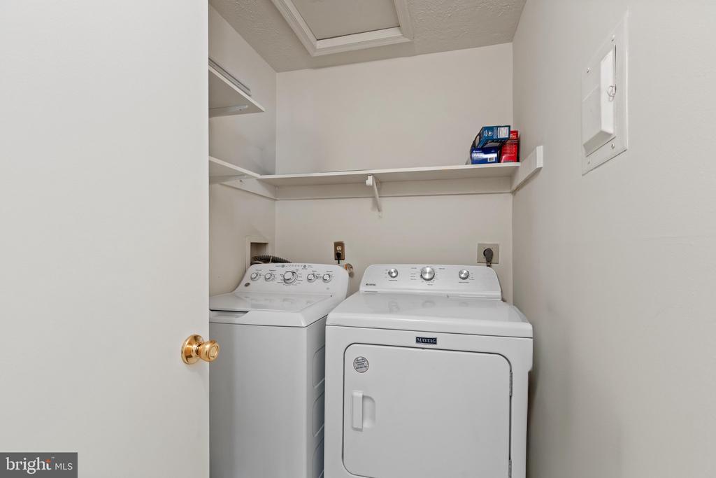 10178 OAKTON TERRACE ROAD Unit: 178