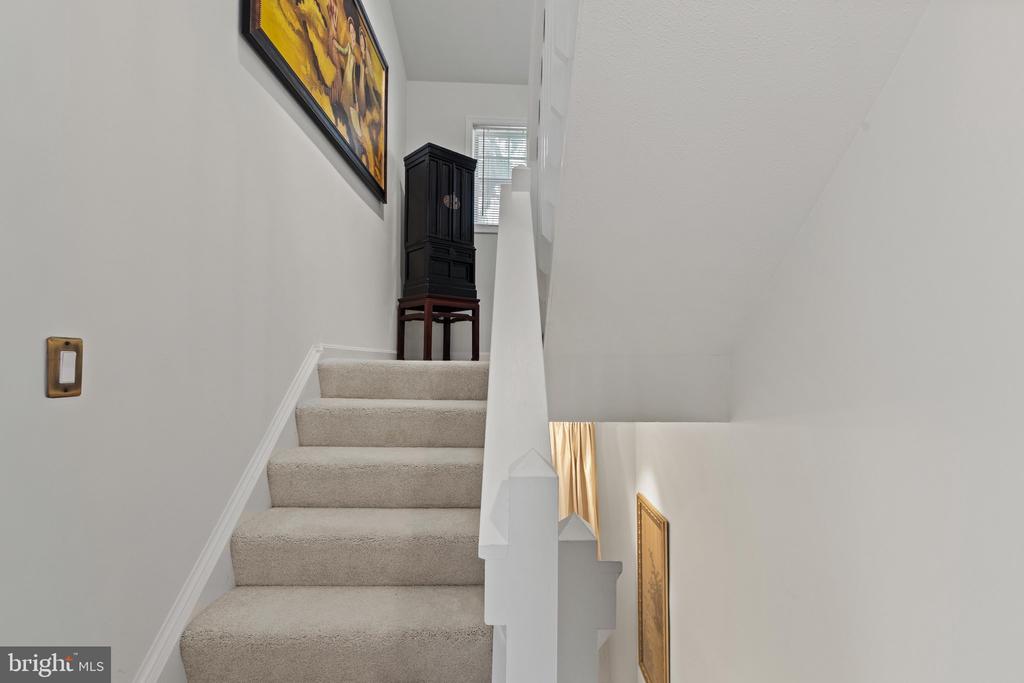 10178 OAKTON TERRACE ROAD Unit: 178