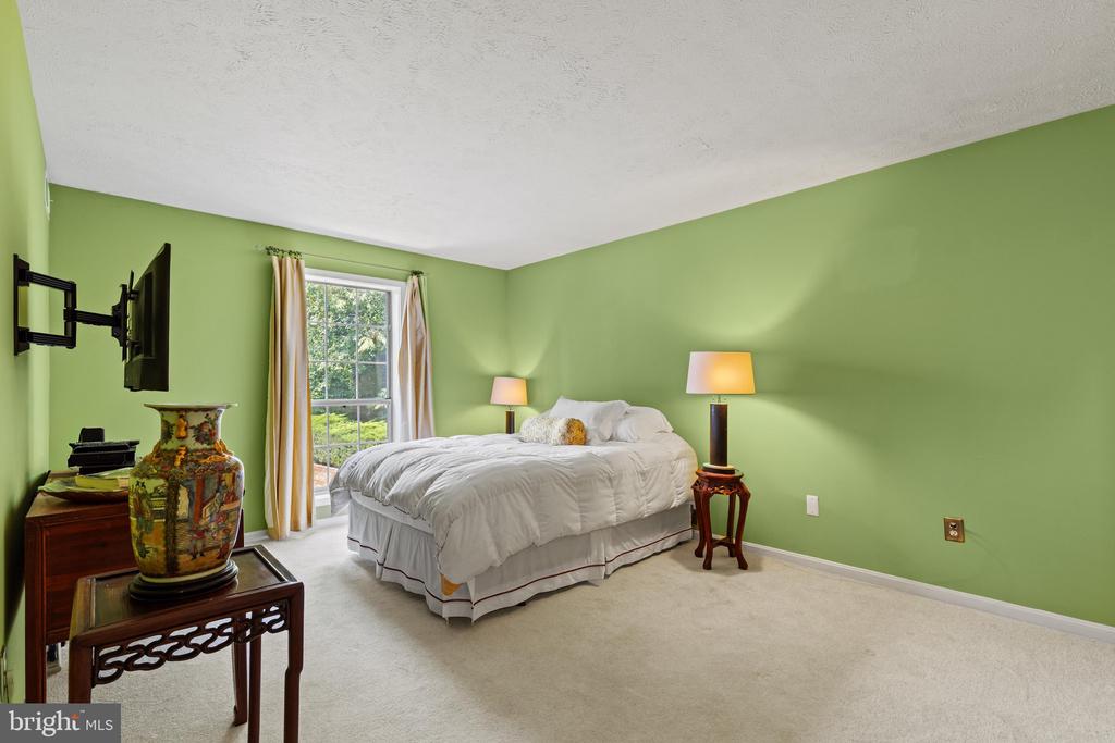 10178 OAKTON TERRACE ROAD Unit: 178
