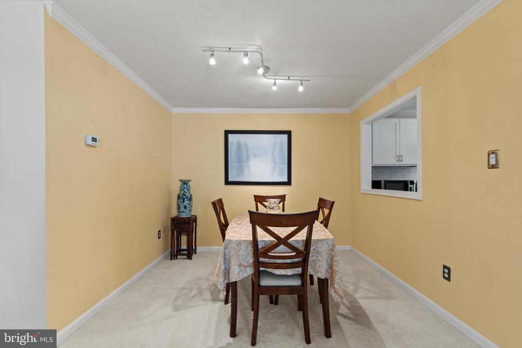 10178 OAKTON TERRACE ROAD Unit: 178