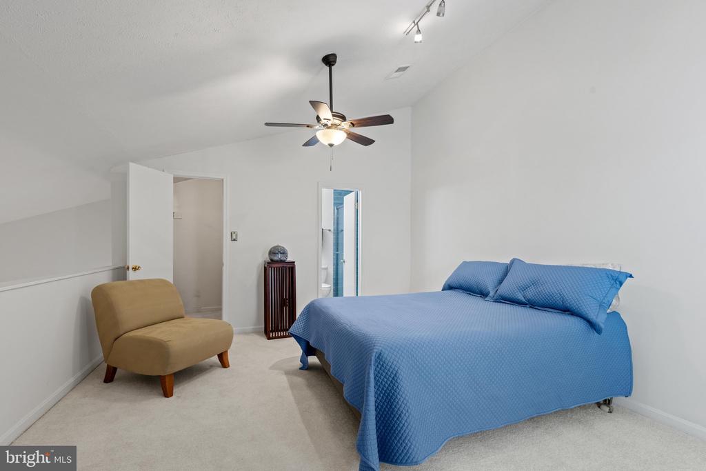 10178 OAKTON TERRACE ROAD Unit: 178