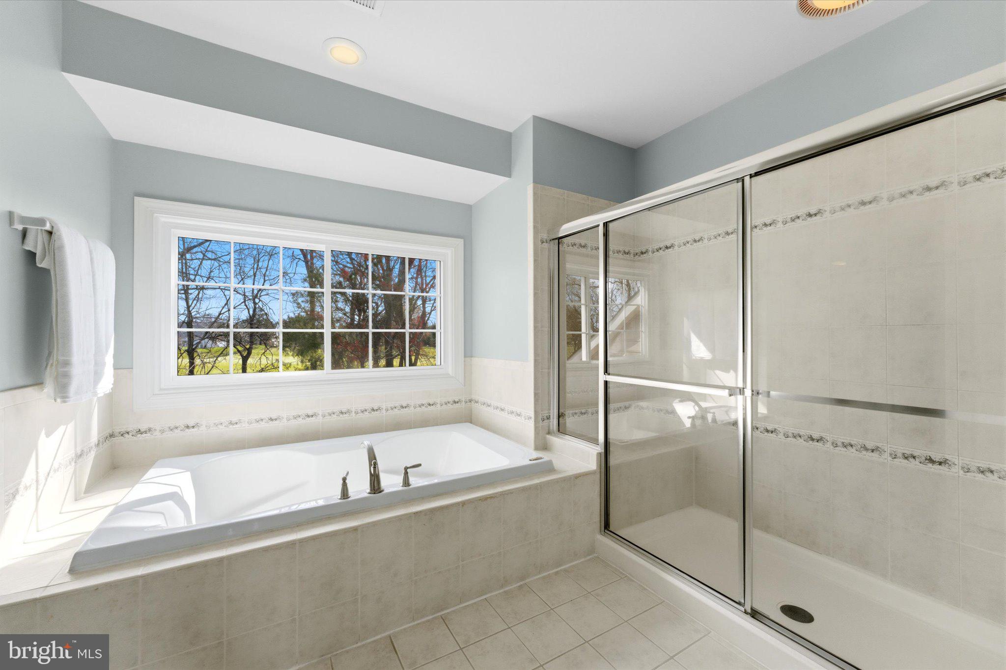 6070 ERINBLAIR LOOP