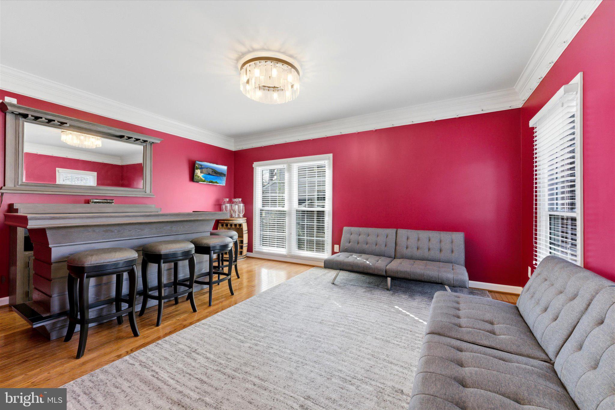 6070 ERINBLAIR LOOP