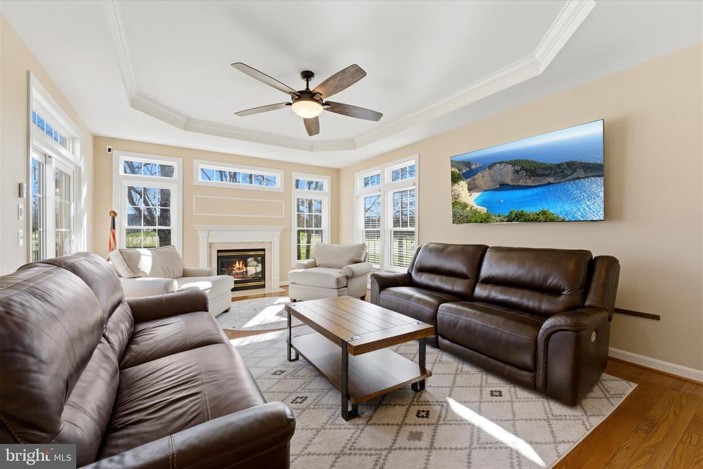 6070 ERINBLAIR LOOP