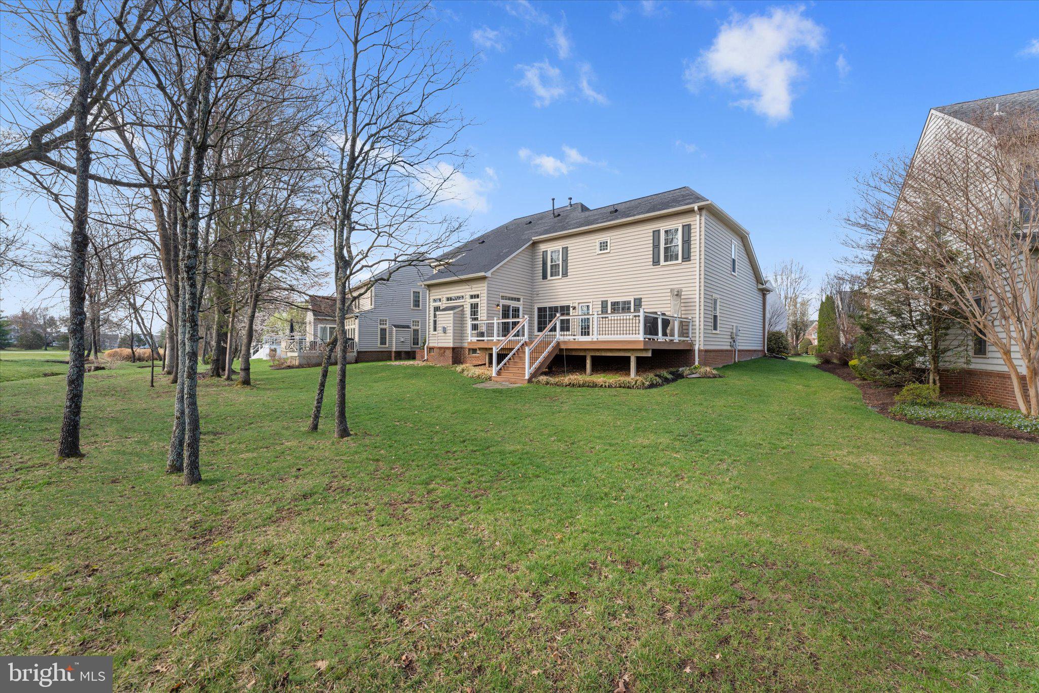 6070 ERINBLAIR LOOP