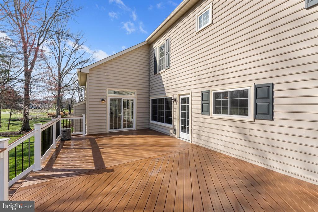 6070 ERINBLAIR LOOP