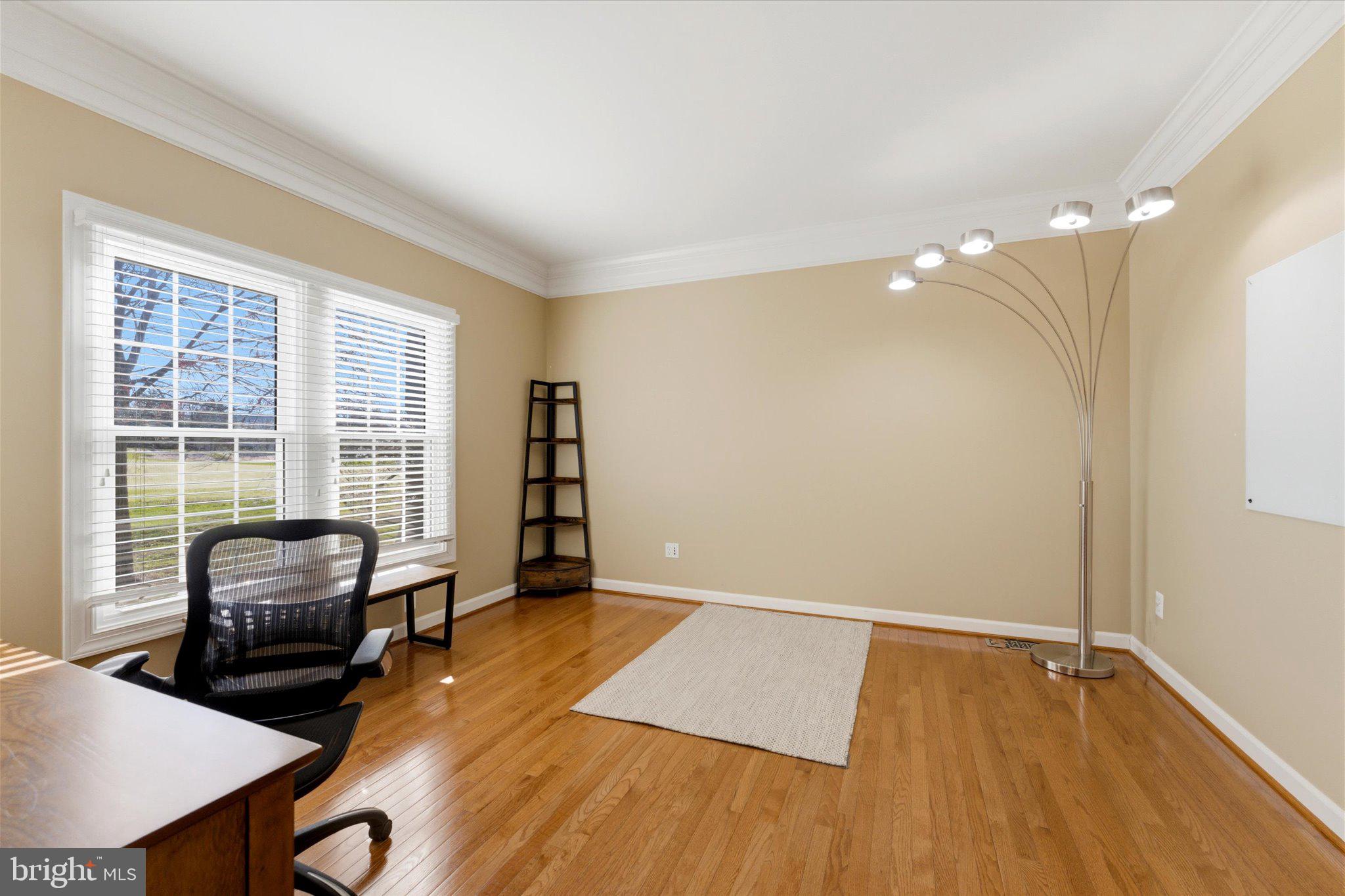 6070 ERINBLAIR LOOP
