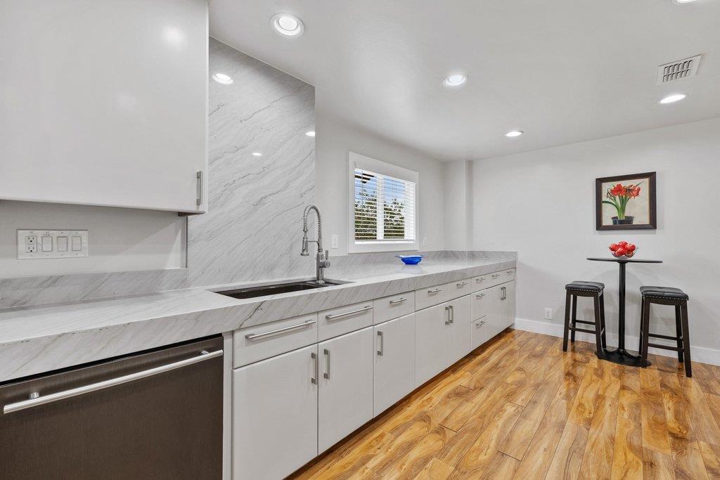 6101 Gun Bow CT