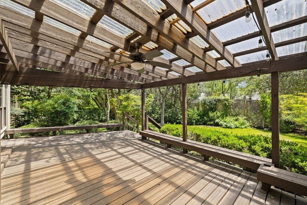 110 Blue Jay DR