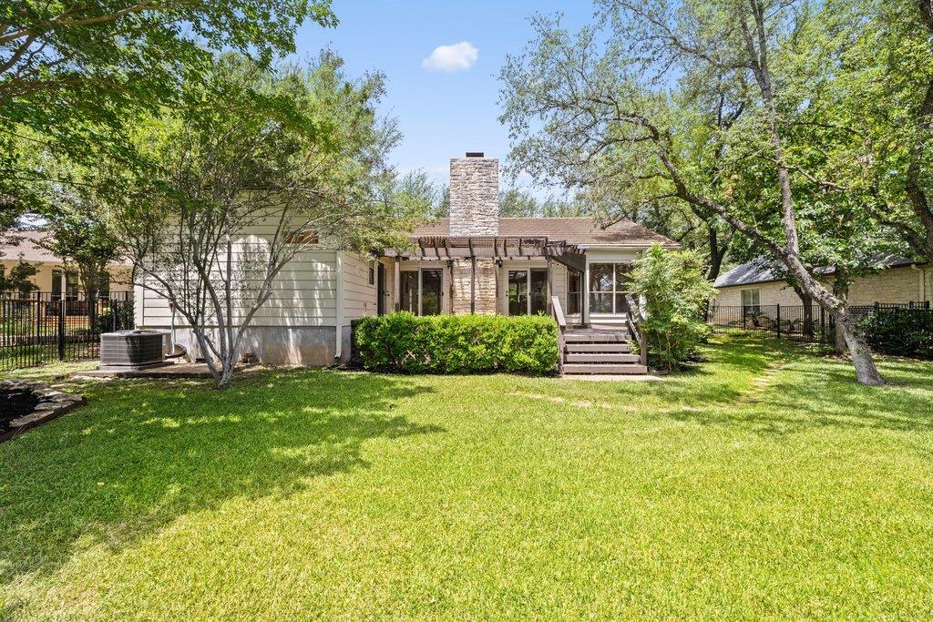 110 Blue Jay DR