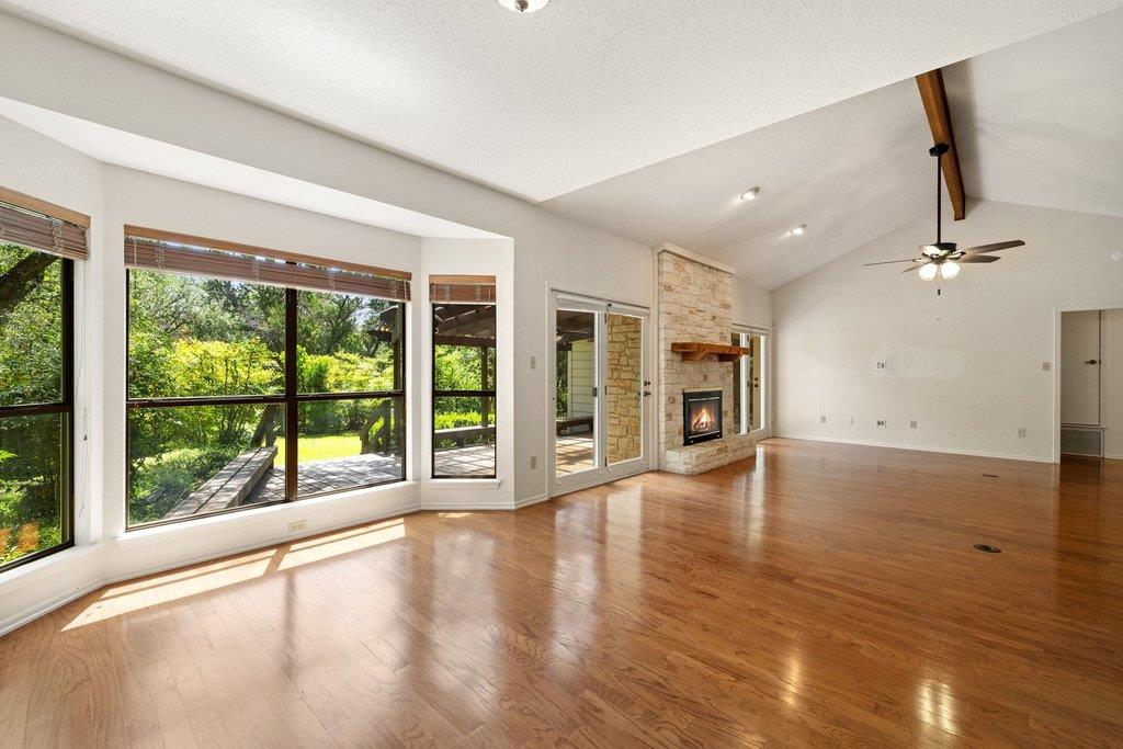 110 Blue Jay DR