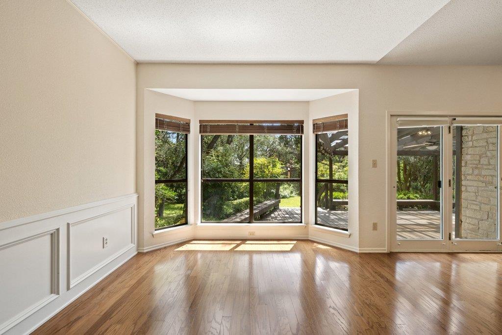 110 Blue Jay DR