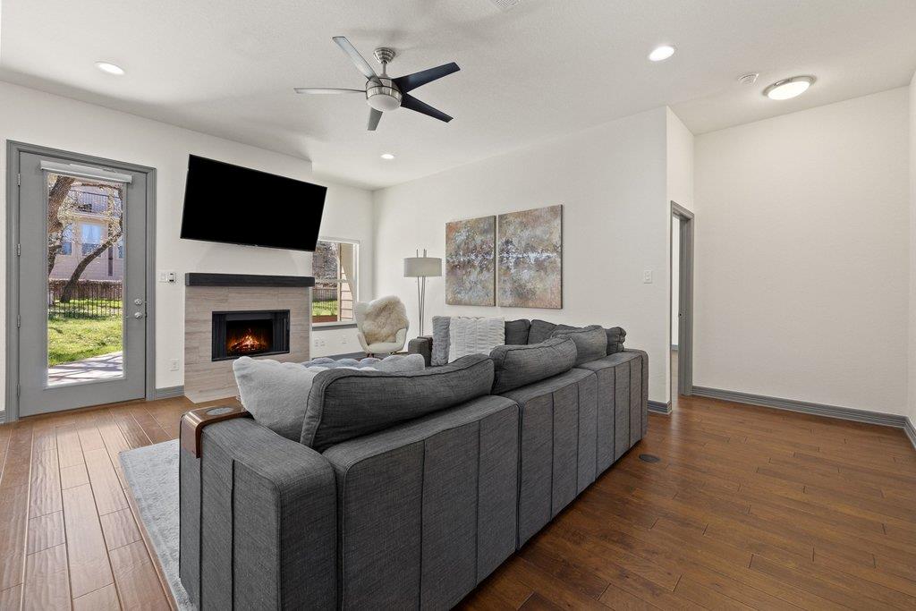 338 Coventry RD