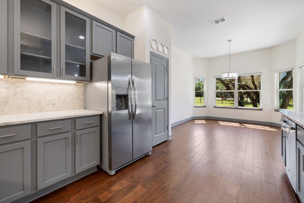 338 Coventry RD