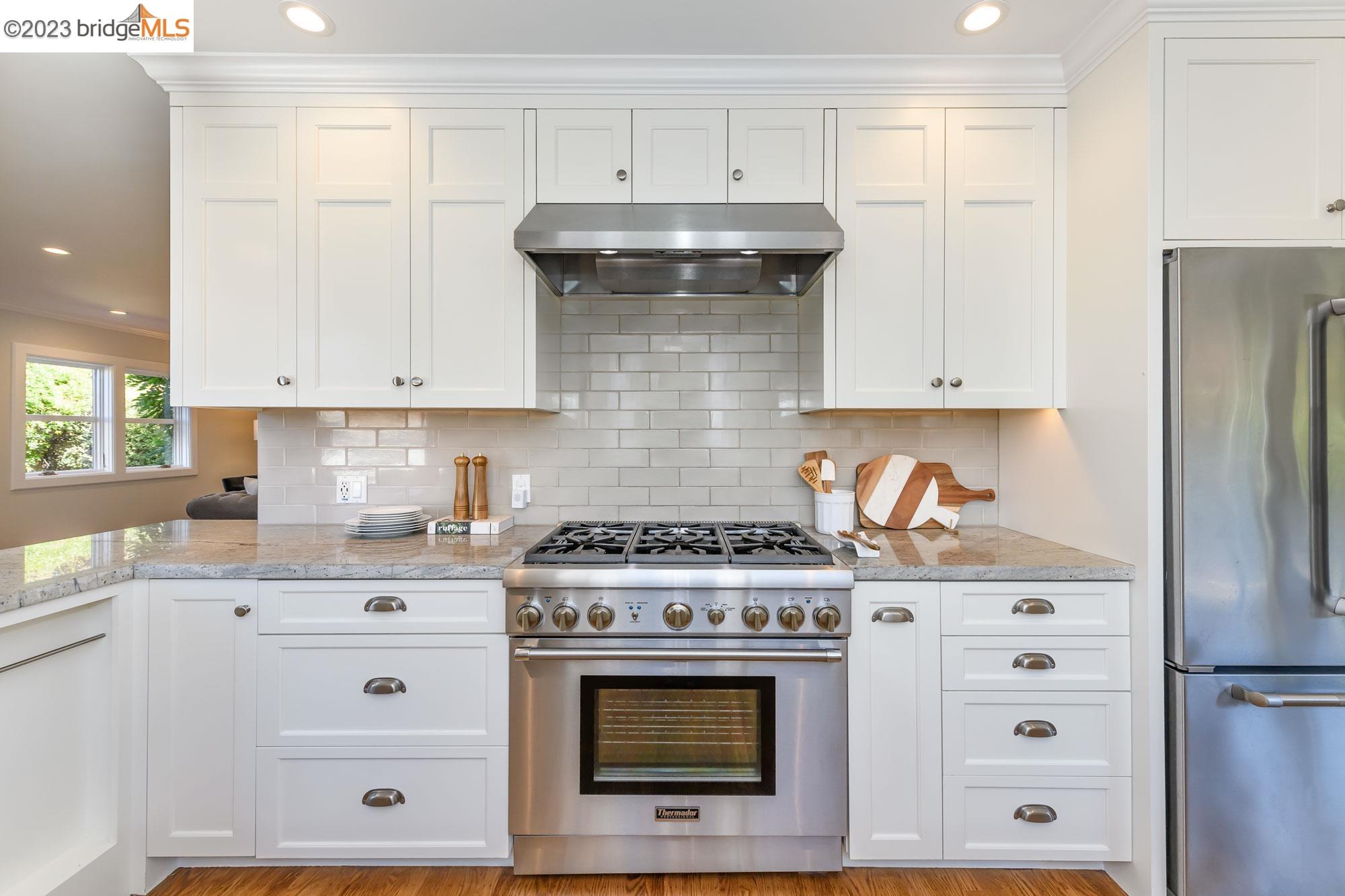 1418 Barrows Rd