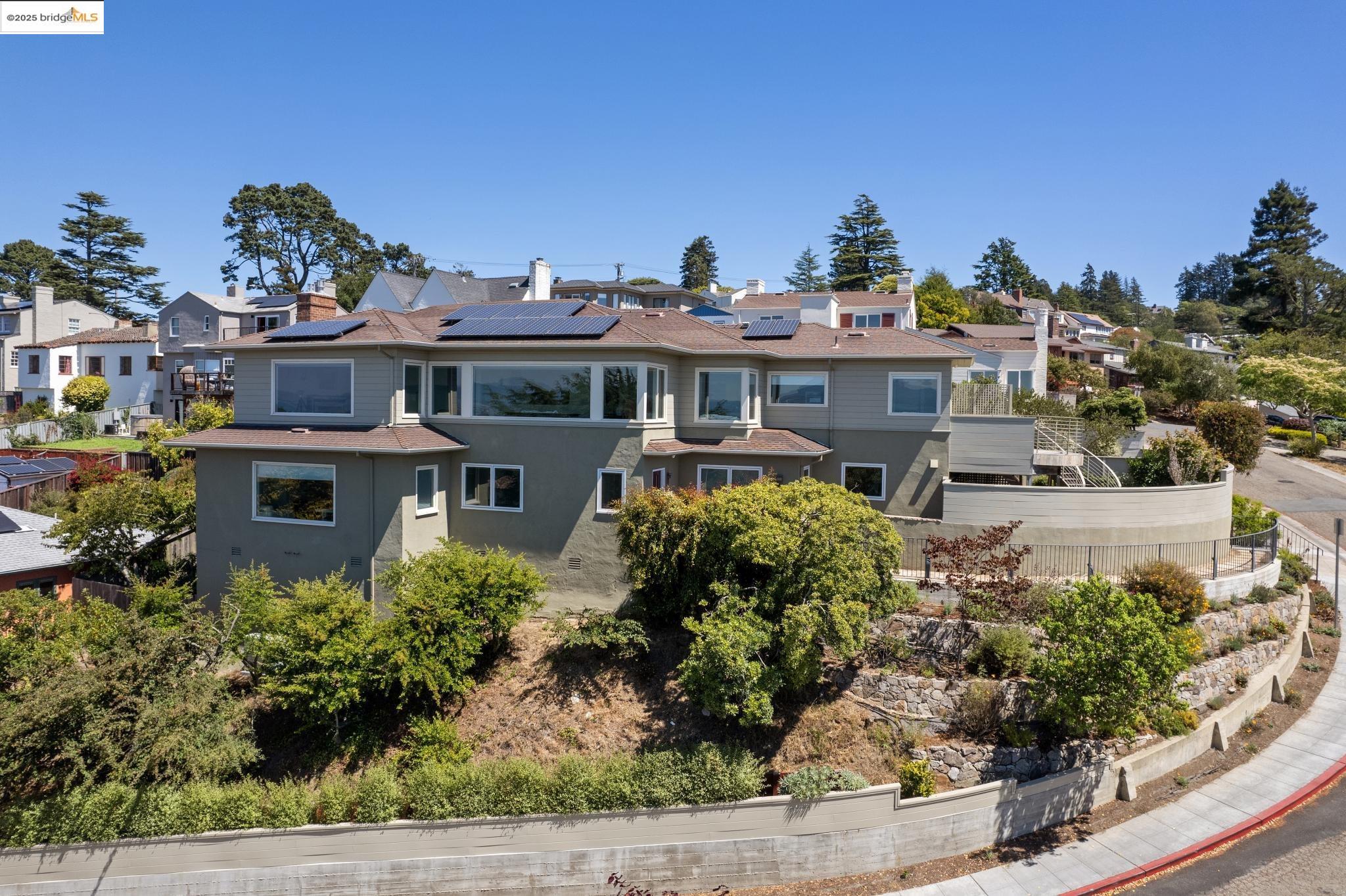 45 Alta Rd