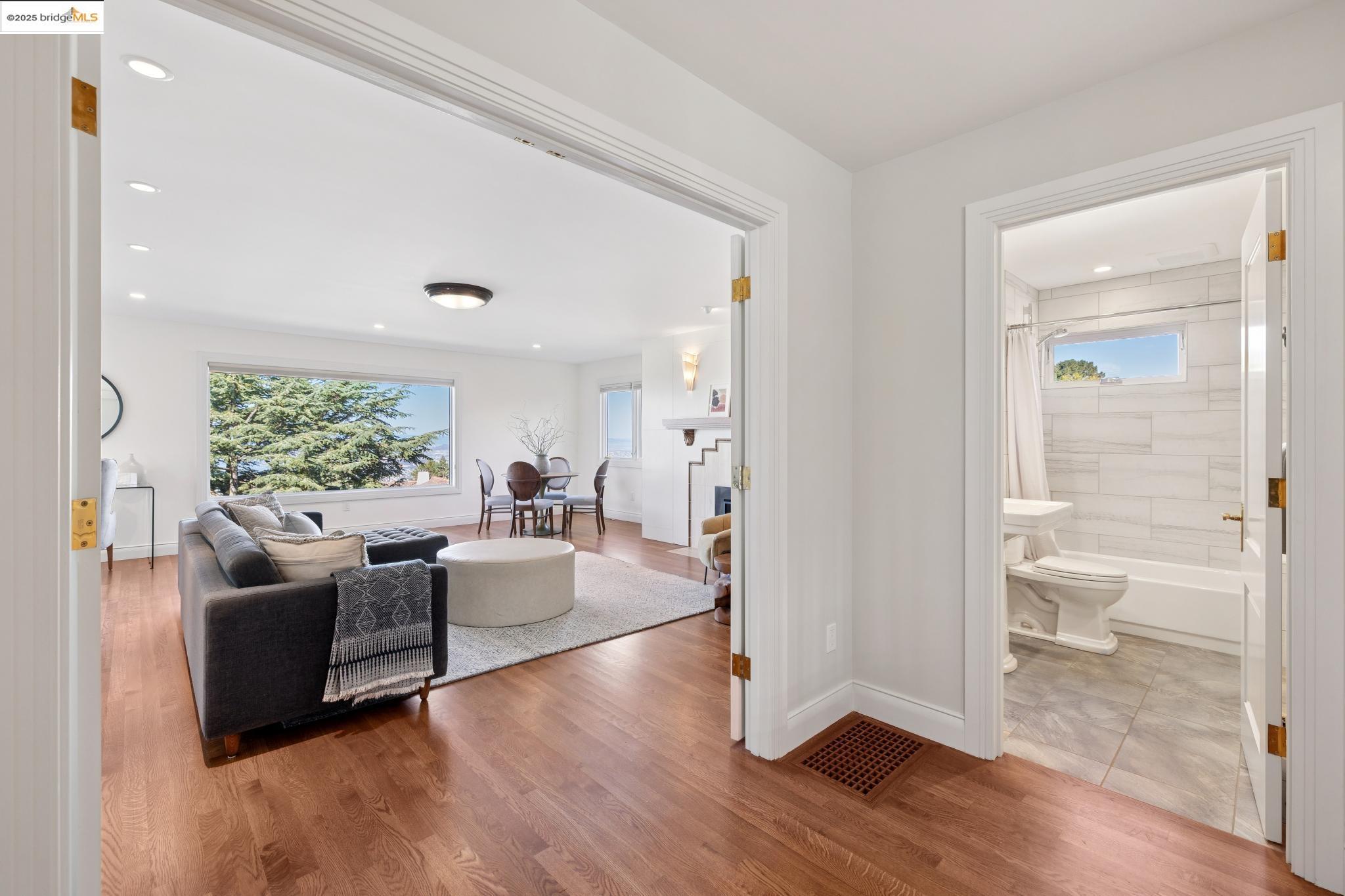 45 Alta Rd