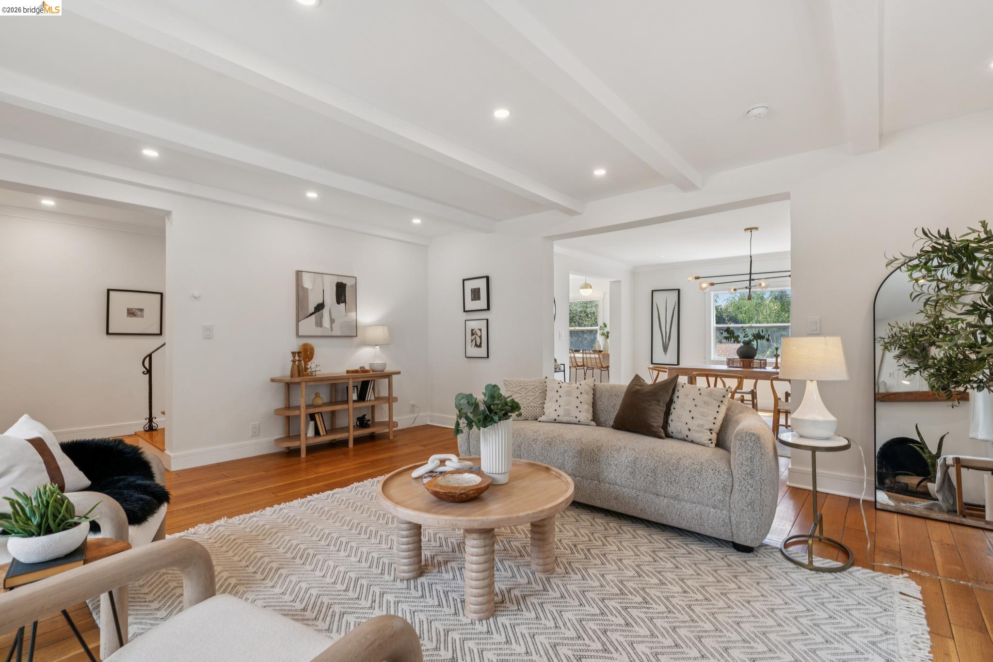 815 Portal Ave