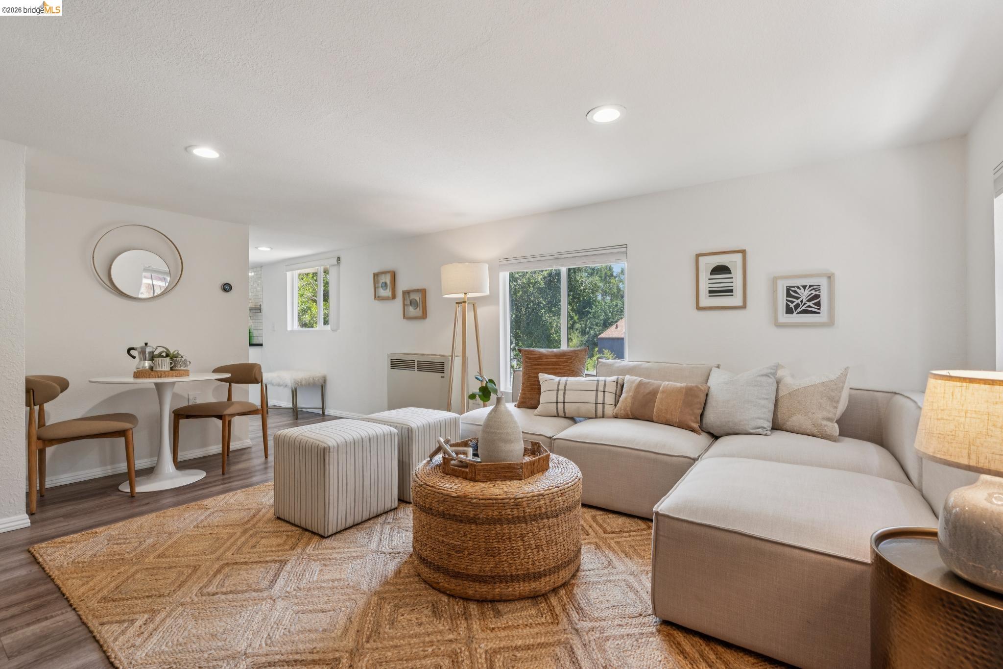 815 Portal Ave