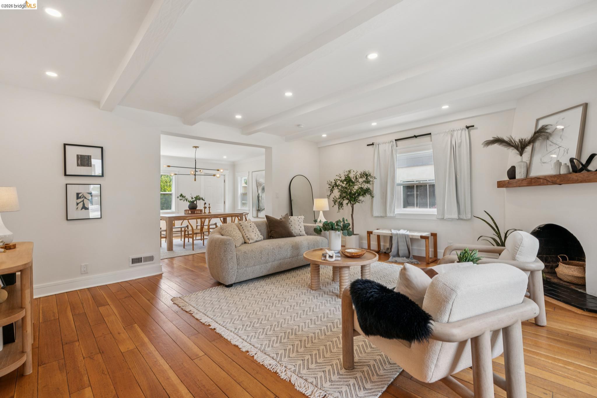 815 Portal Ave