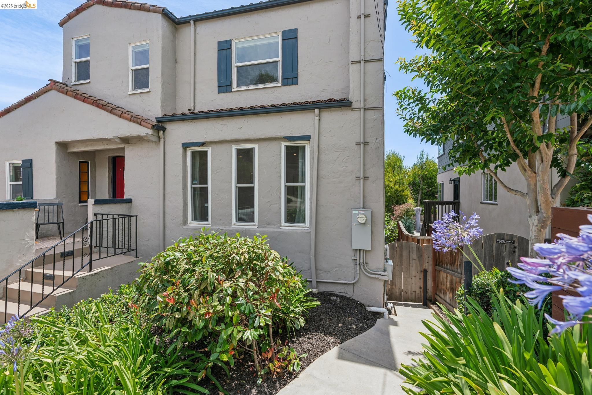 815 Portal Ave