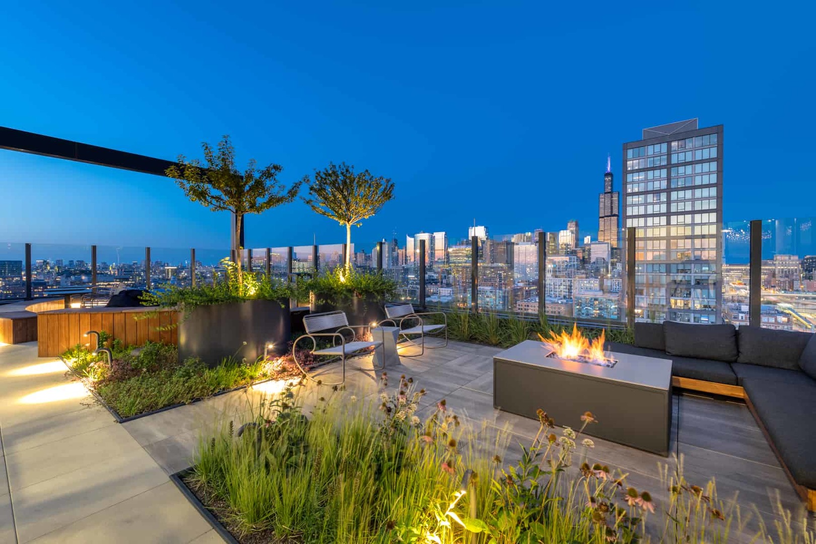 1125 W Van Buren Street Unit: 404