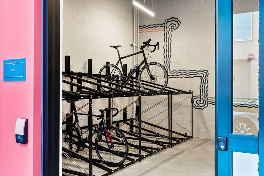 1125 W Van Buren Street Unit: 404