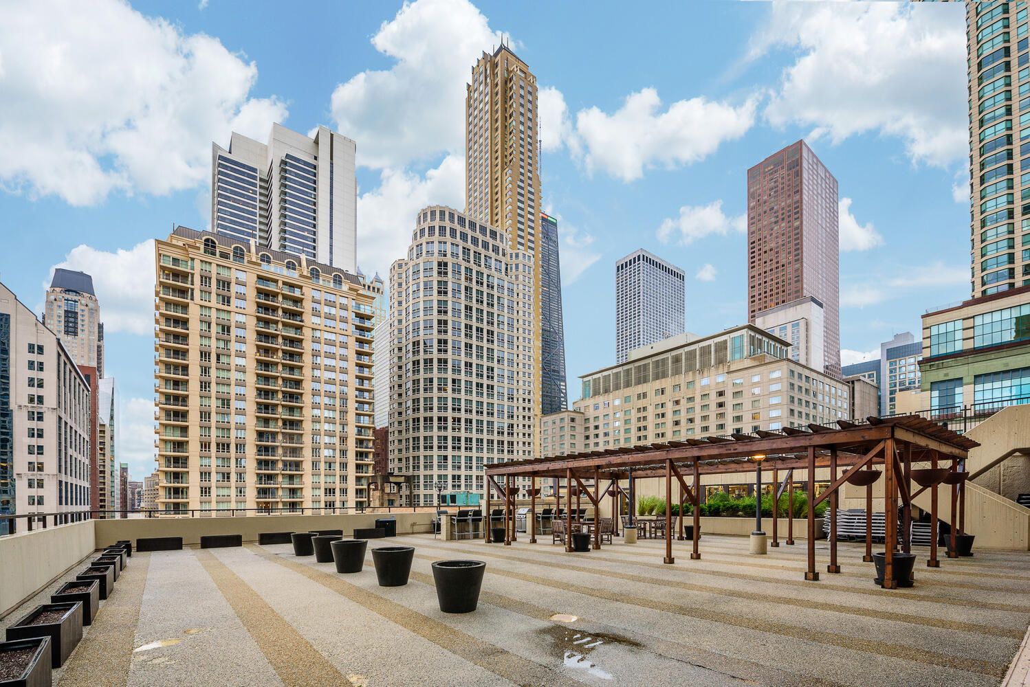 30 E Huron Street Unit: 3002