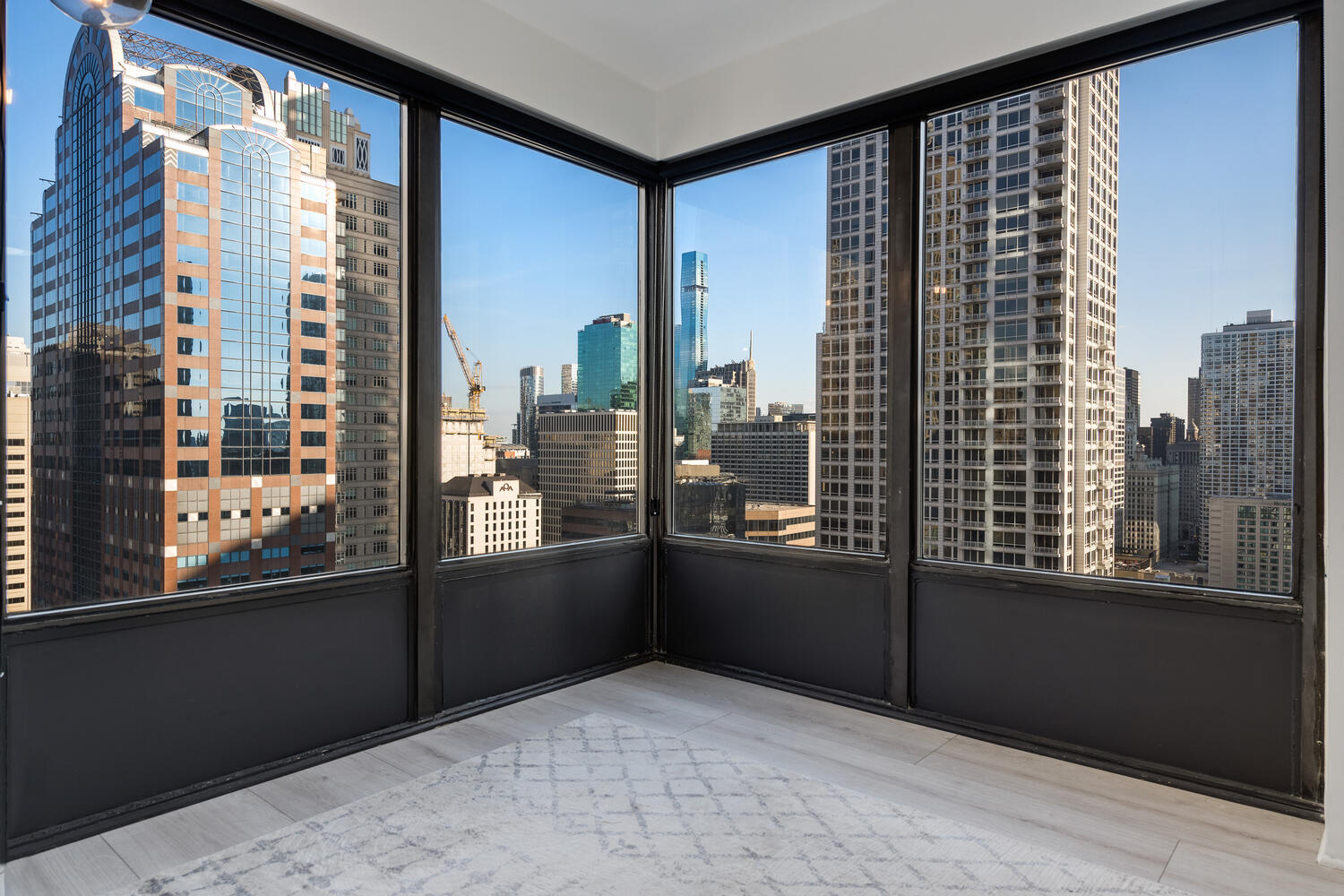 30 E Huron Street Unit: 3002