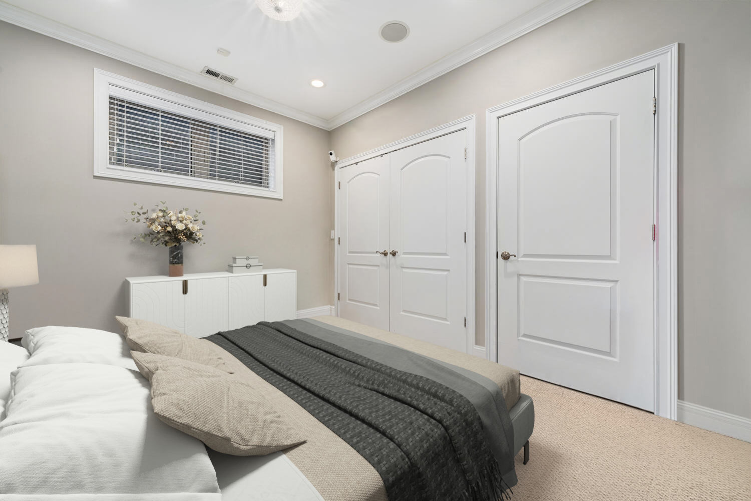 2330 N Hamilton Avenue Unit: 1