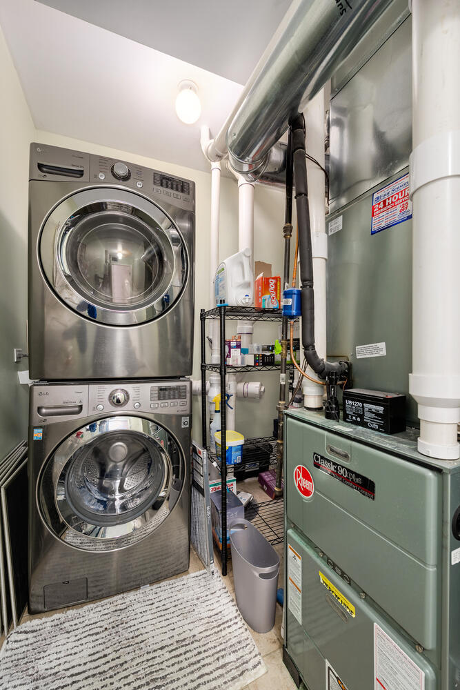 2330 N Hamilton Avenue Unit: 1