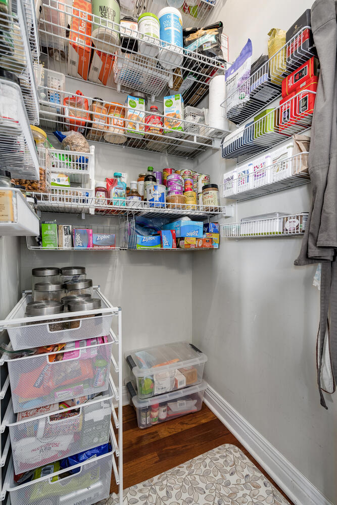 852 N Damen Avenue Unit: 4A