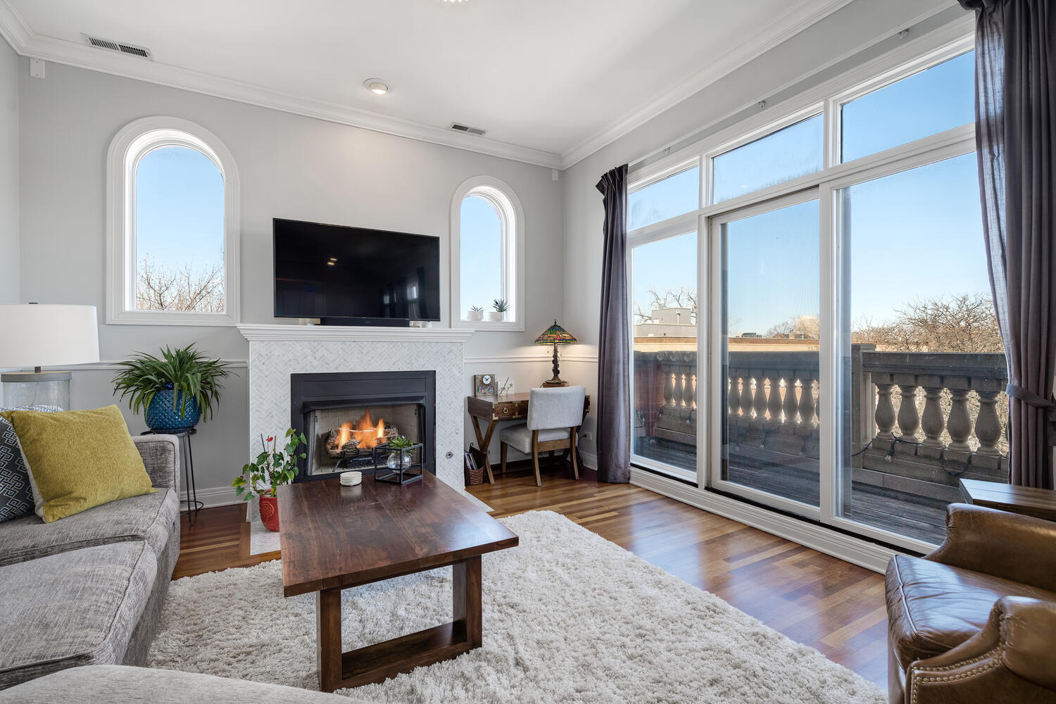 852 N Damen Avenue Unit: 4A