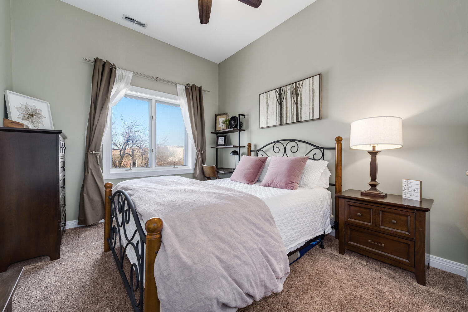 852 N Damen Avenue Unit: 4A