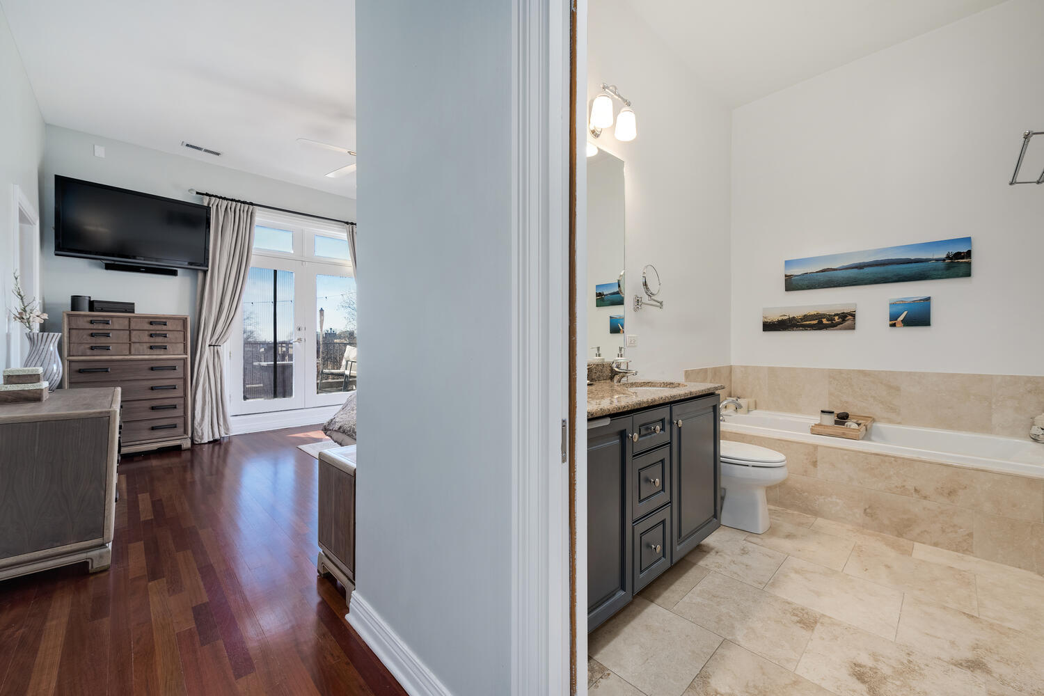 852 N Damen Avenue Unit: 4A