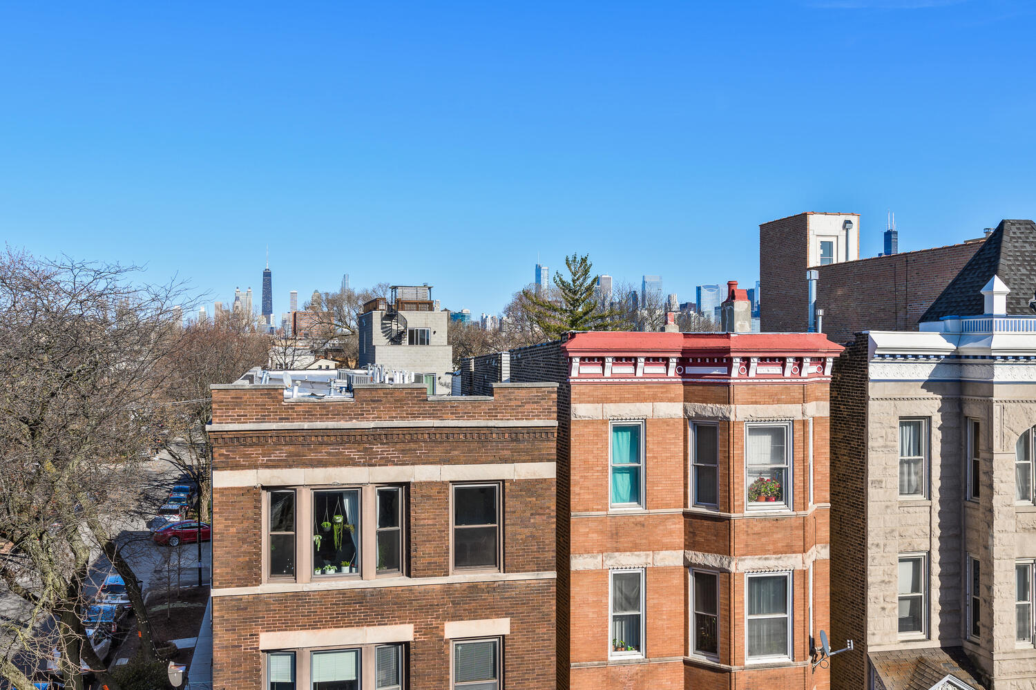 852 N Damen Avenue Unit: 4A