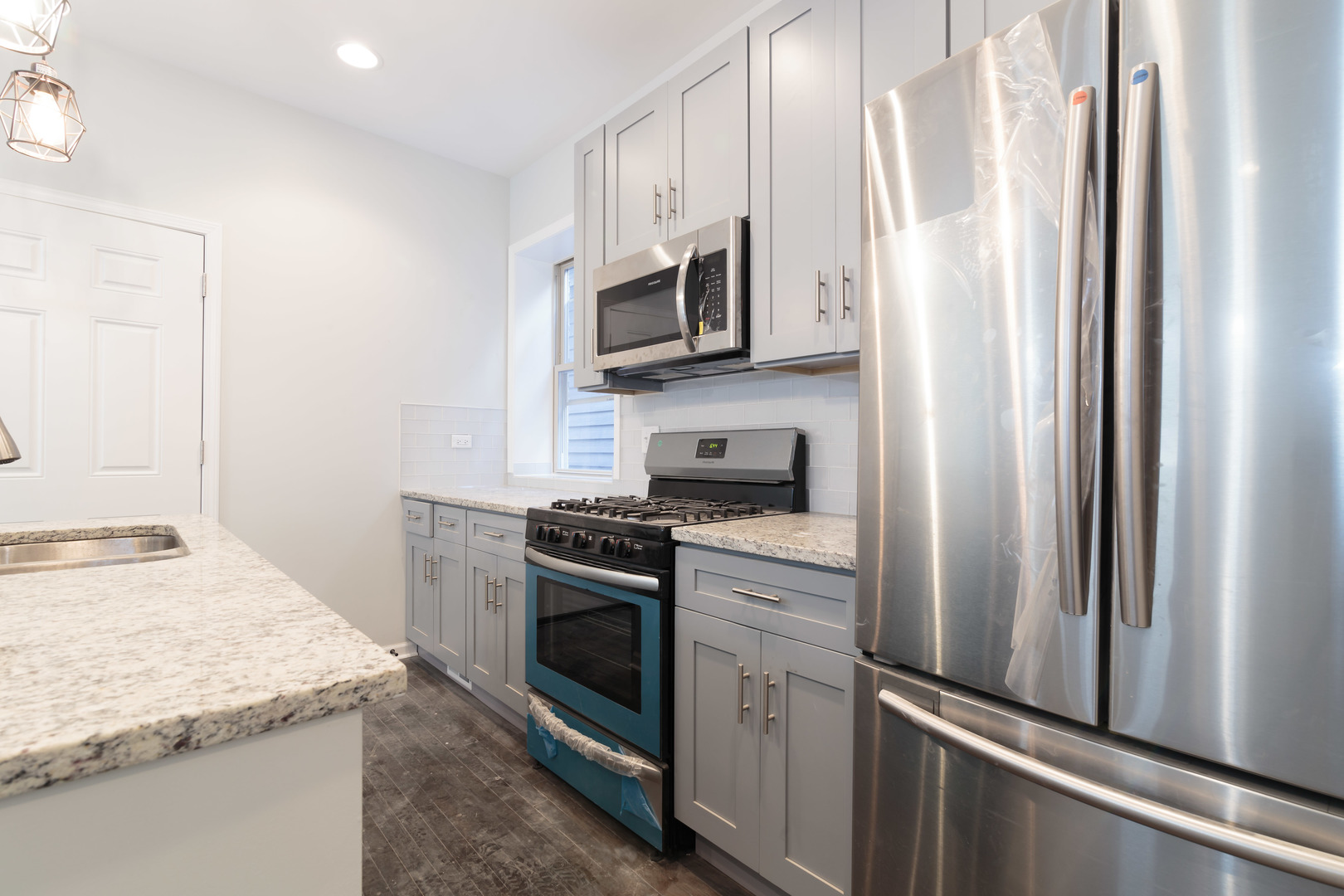 5134 N Oakley Avenue Unit: 1R