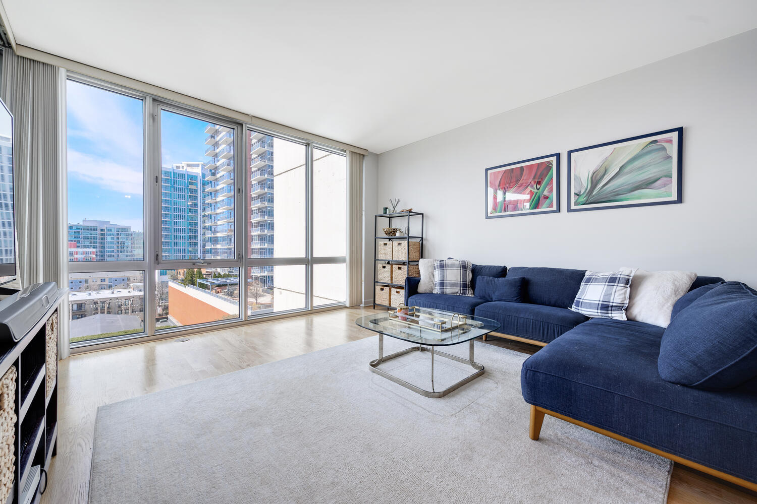 1629 S PRAIRIE Avenue Unit: 810