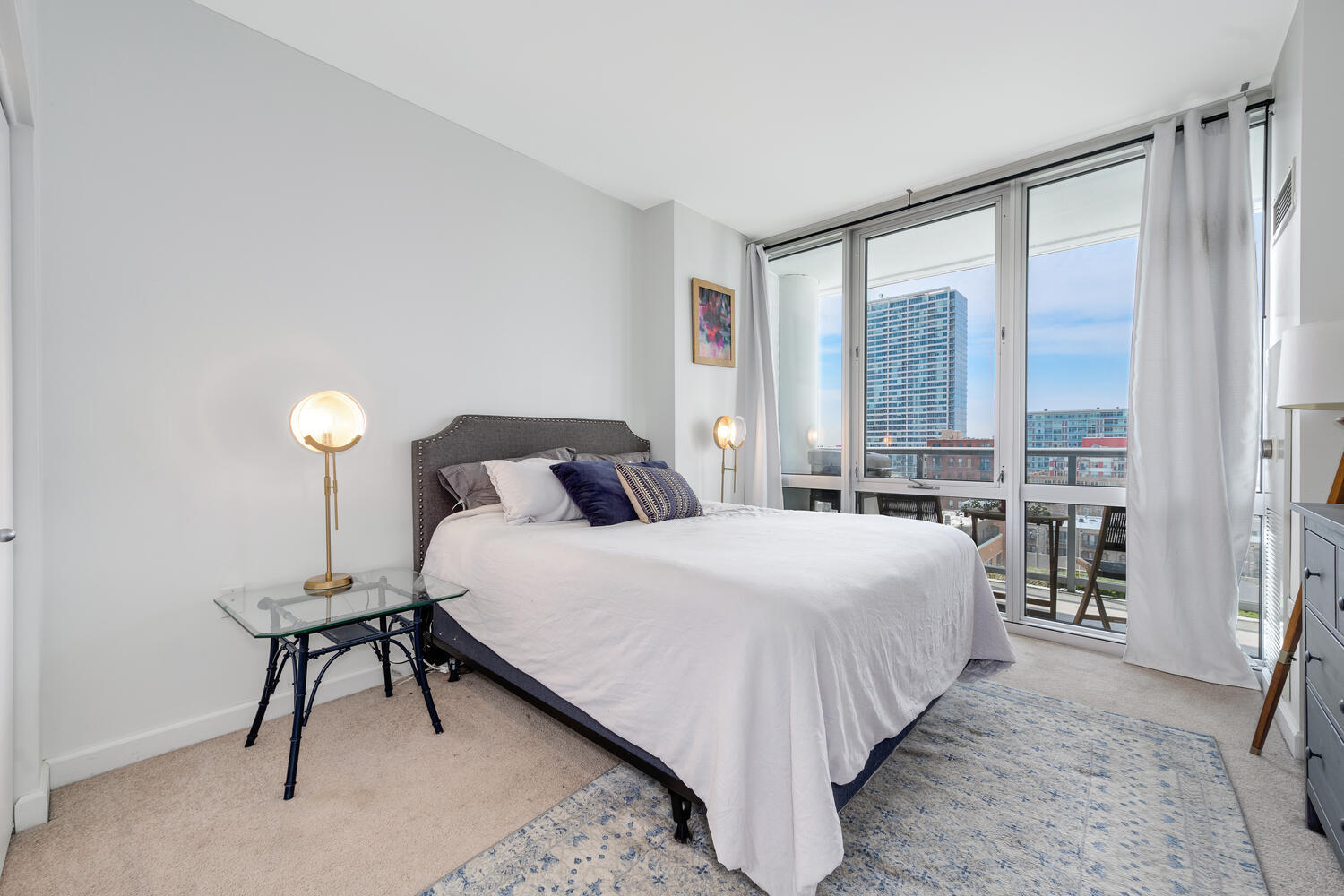1629 S PRAIRIE Avenue Unit: 810