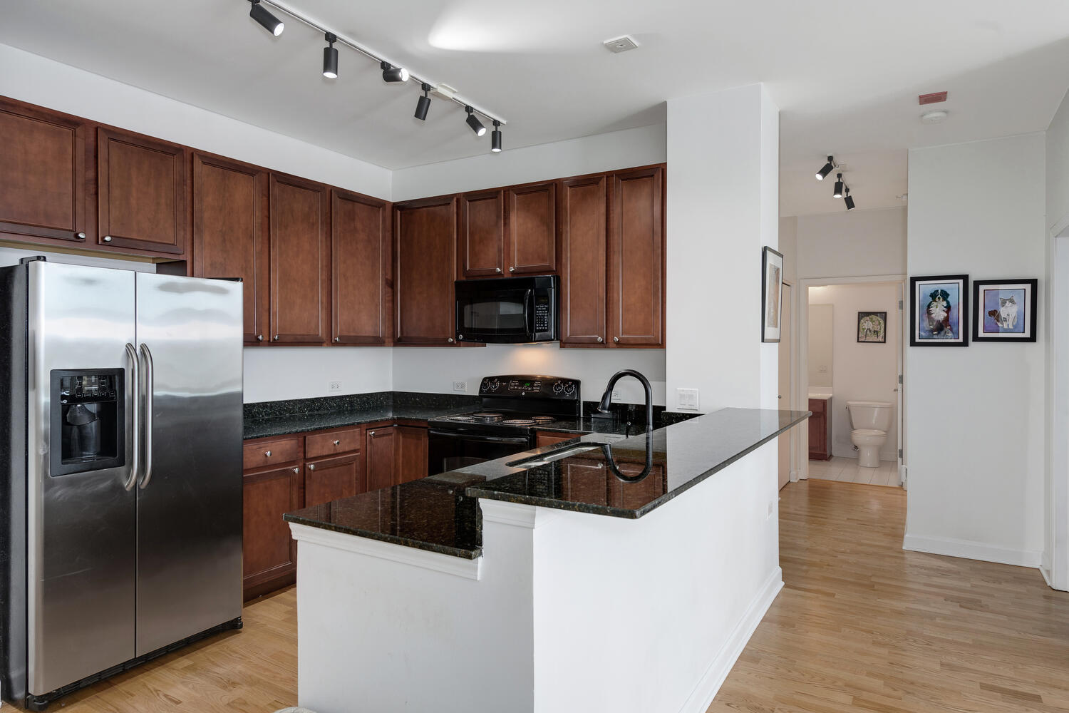 1629 S PRAIRIE Avenue Unit: 810