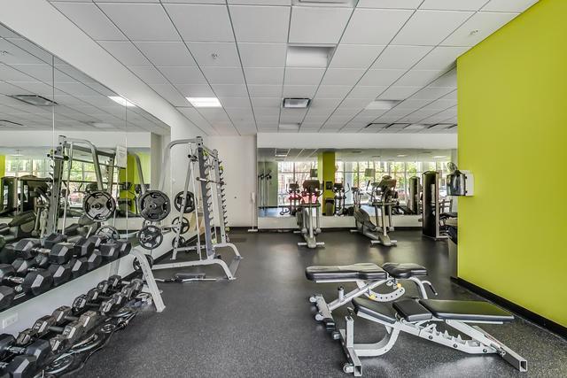 1629 S PRAIRIE Avenue Unit: 810