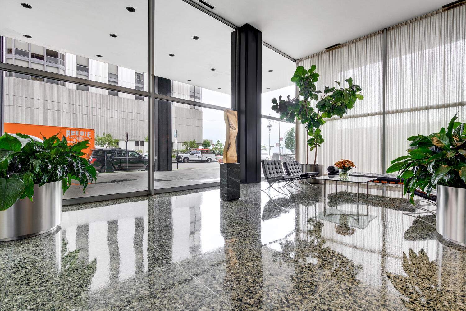 910 N Lake Shore Drive Unit: 1118