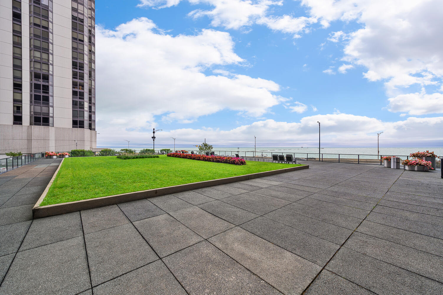 910 N Lake Shore Drive Unit: 1118