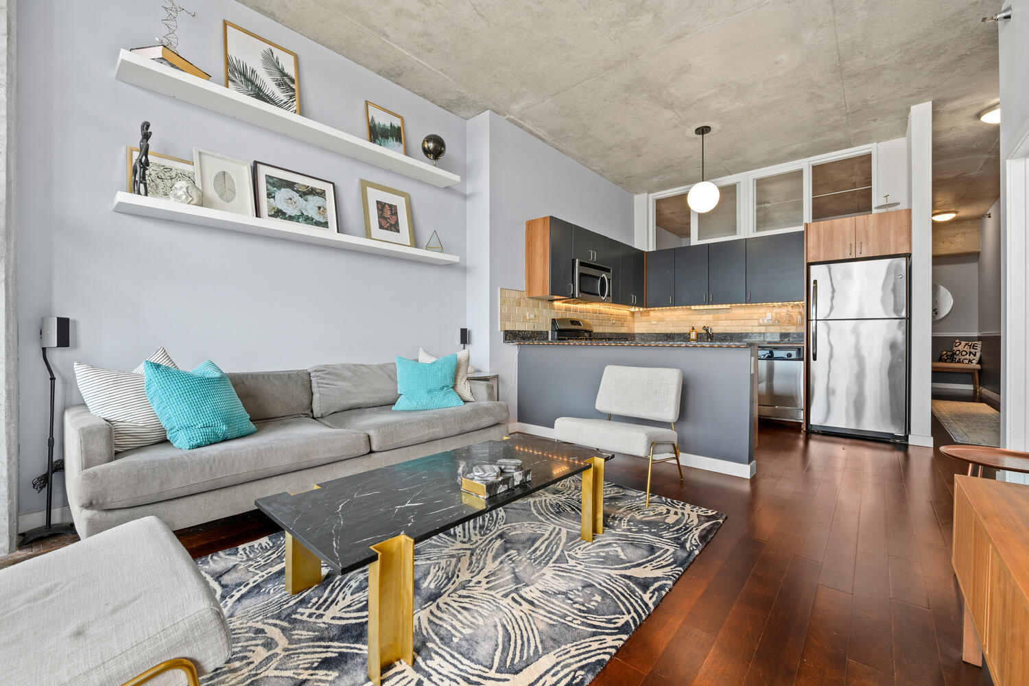 235 W Van Buren Street Unit: 3605