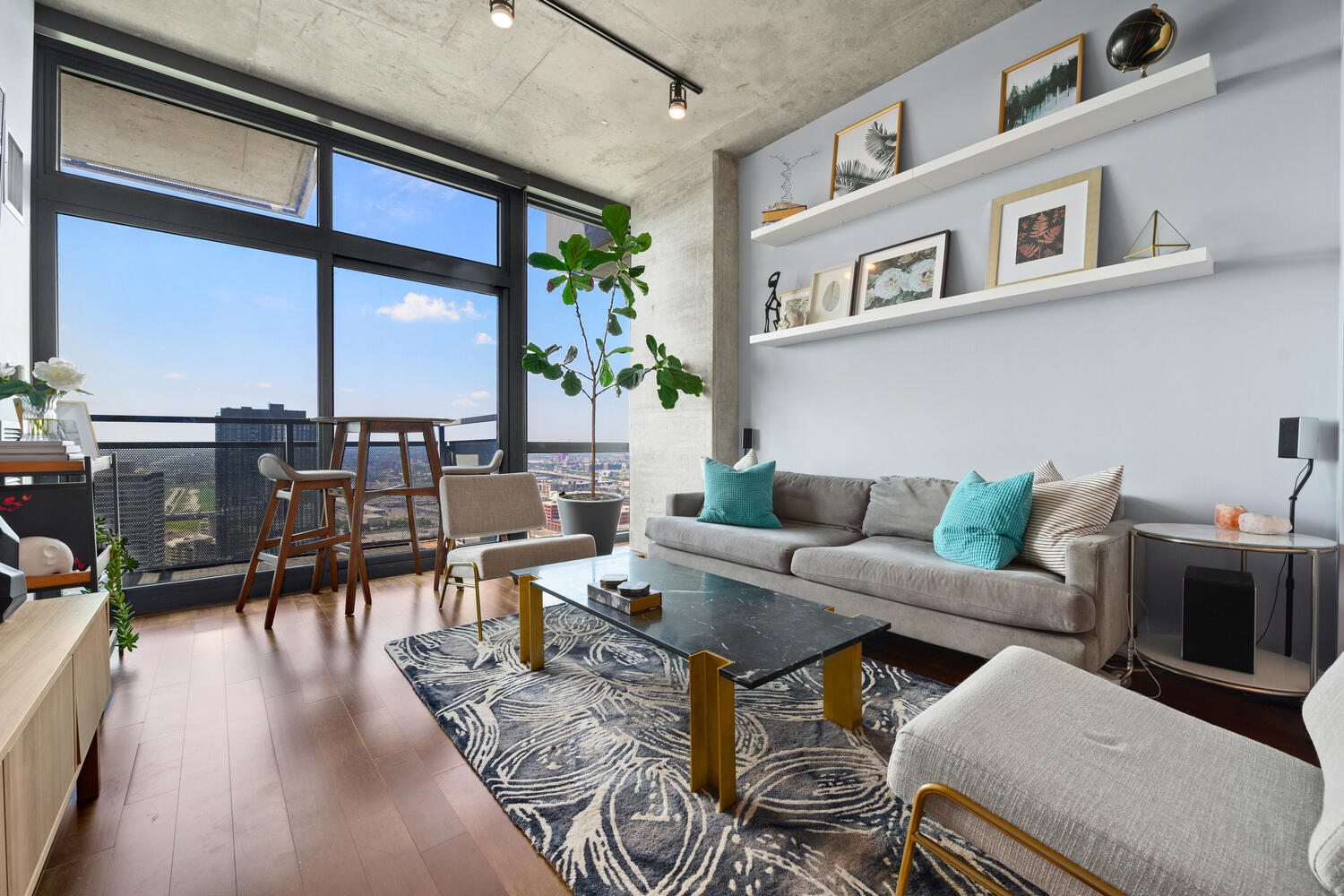 235 W Van Buren Street Unit: 3605